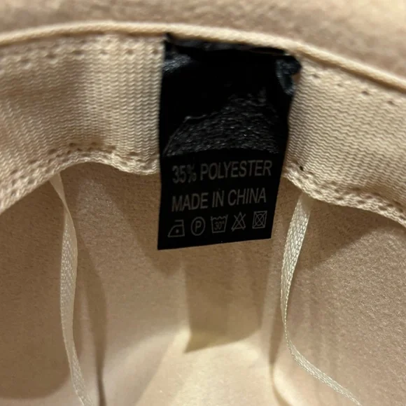 🤍✨Felt Fedora Hat- Cream/Light Beige w/ Gold Rhinestone Chain Band – MSRP $58 - Picture 5 of 5